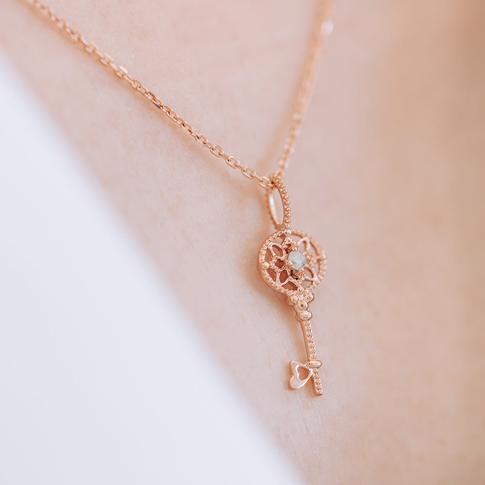 grey diamond A+++ gold key necklace 14K 18K daily jewerly