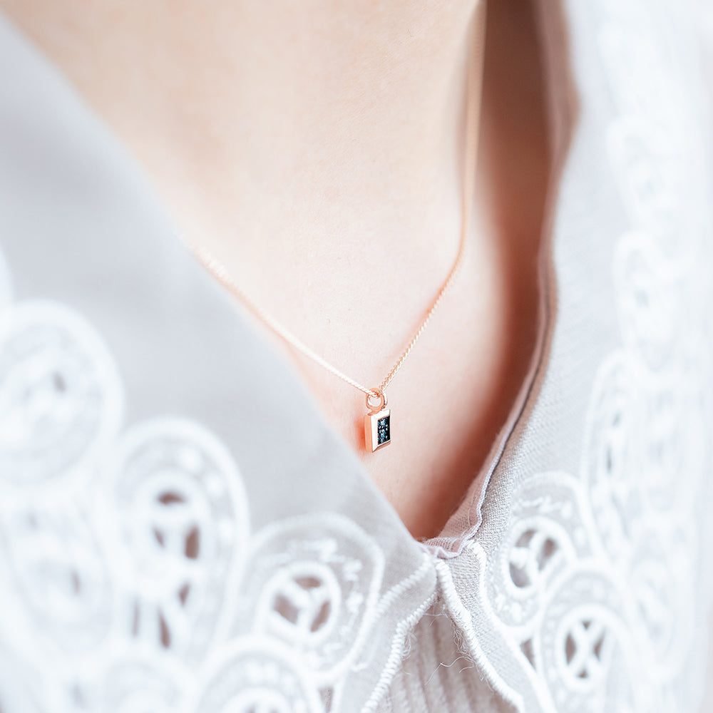 14k 18k small pendant blue diamond A+++ necklace