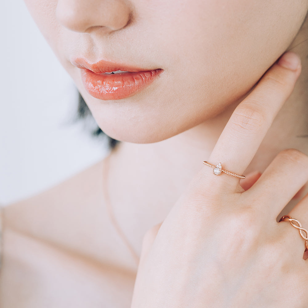 water drop design ring diamond A+++ elegant luxurious wave band 14k 18k gold