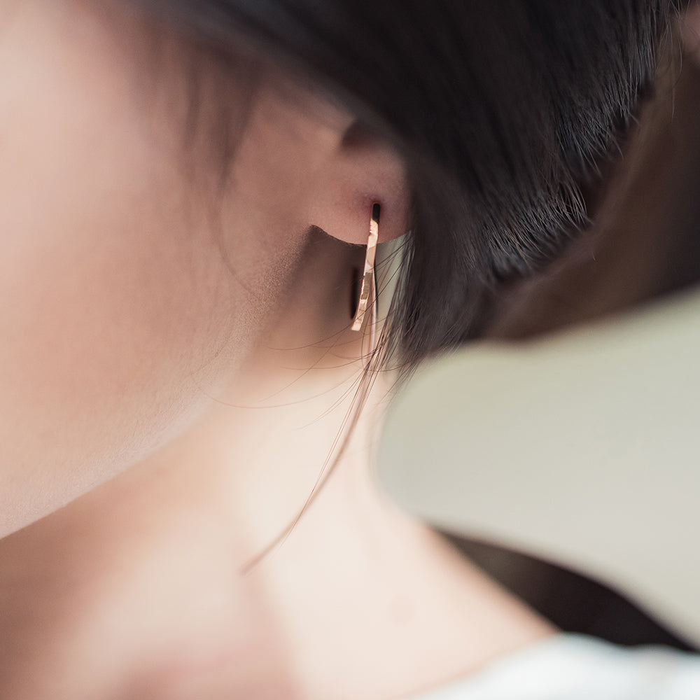 14k blue stone earring 18k blue diamond unbalance dropearring