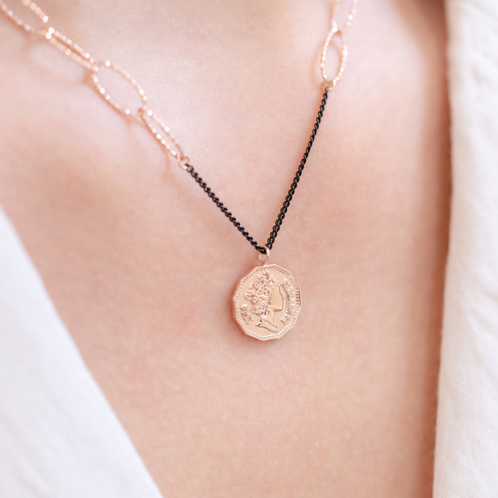 14k 18k gold black necklace unique simple daily item