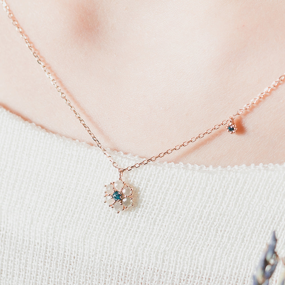 14K 18K grey blue rough diamond A++ GOLD Necklace flower