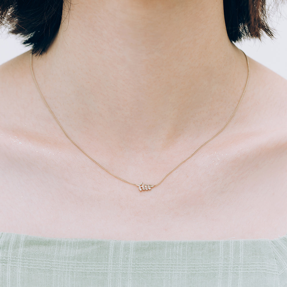 leaf diamond A+++ gold 14K 18K necklace anniversary gift jewellery