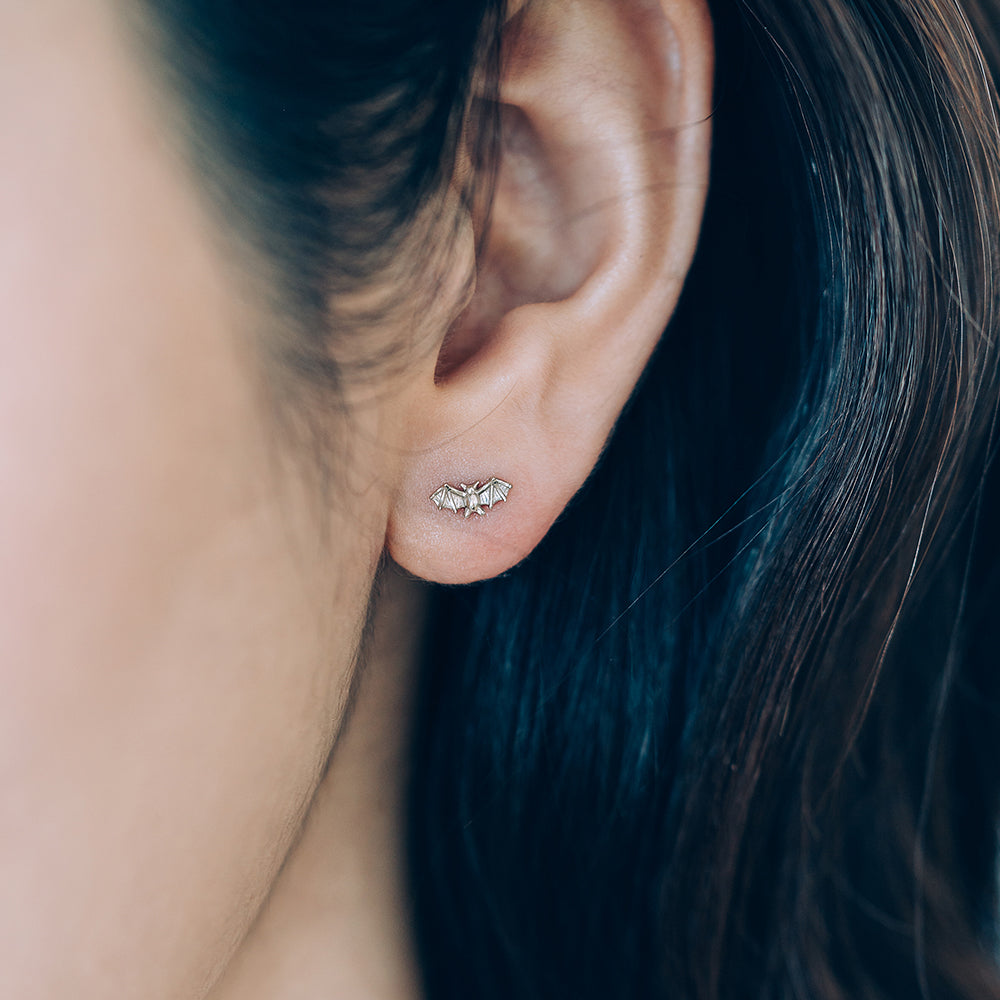 14K 18K gold piercing errings gold animal bat small simple gift custom jewerly