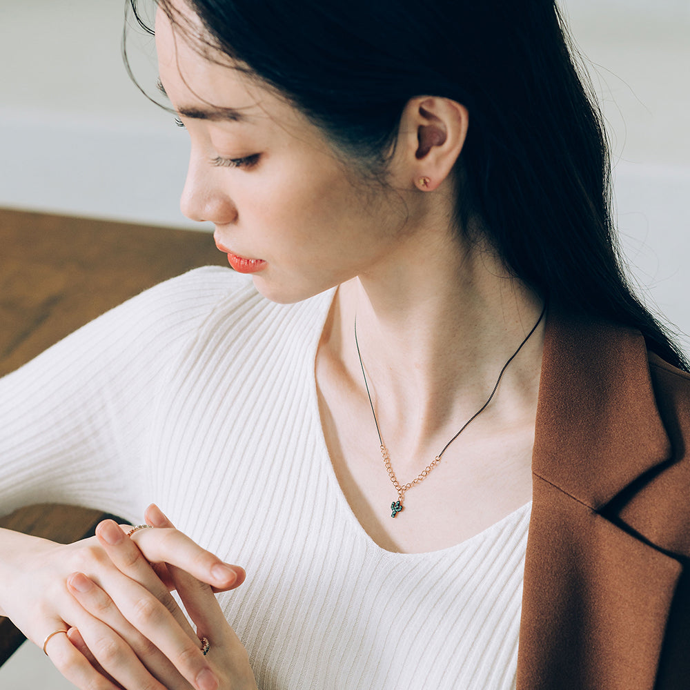 green diamond A+++ cactus gold necklace 14k 18k