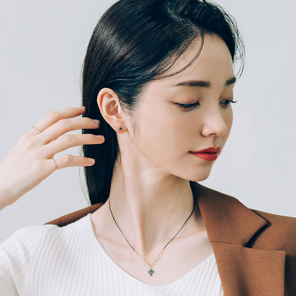 14K 18K gold piercing errings natural stone simple custom jewerly